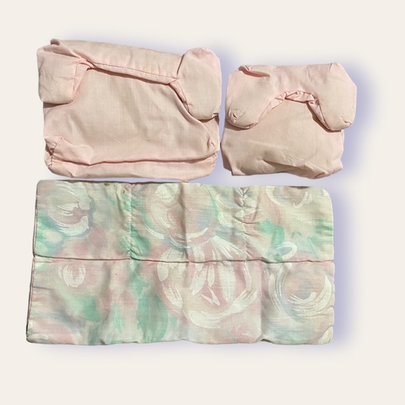 Bundle - Vintage Barbie Accesories - Picture 1 of 4